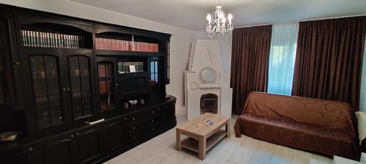 فندق Casa Narcisa Băile Herculane المظهر الخارجي الصورة