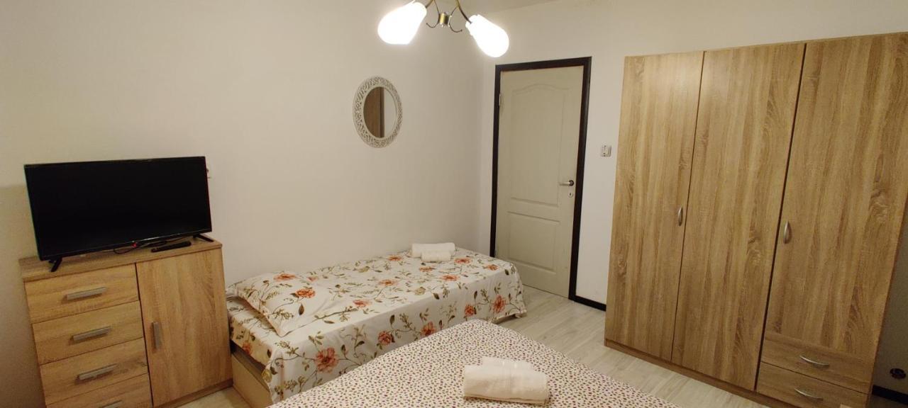 فندق Casa Narcisa Băile Herculane المظهر الخارجي الصورة